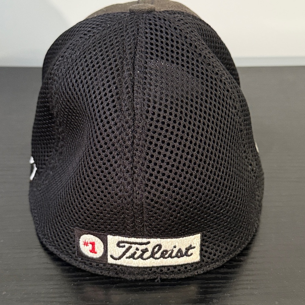 Titleist Footjoy Mesh Golf Cap Black White Logo Trucker Hat Small-Medium Casual - Picture 4 of 7